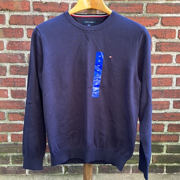 Men’s Navy Tommy Hilfiger Sweater NWT - Picture 2 of 6